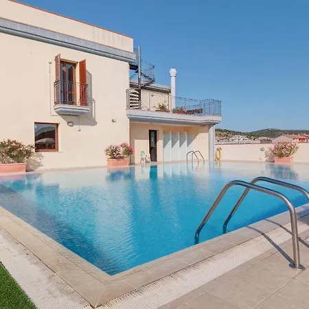 Stylish Le Fontane No2502 Apartment *